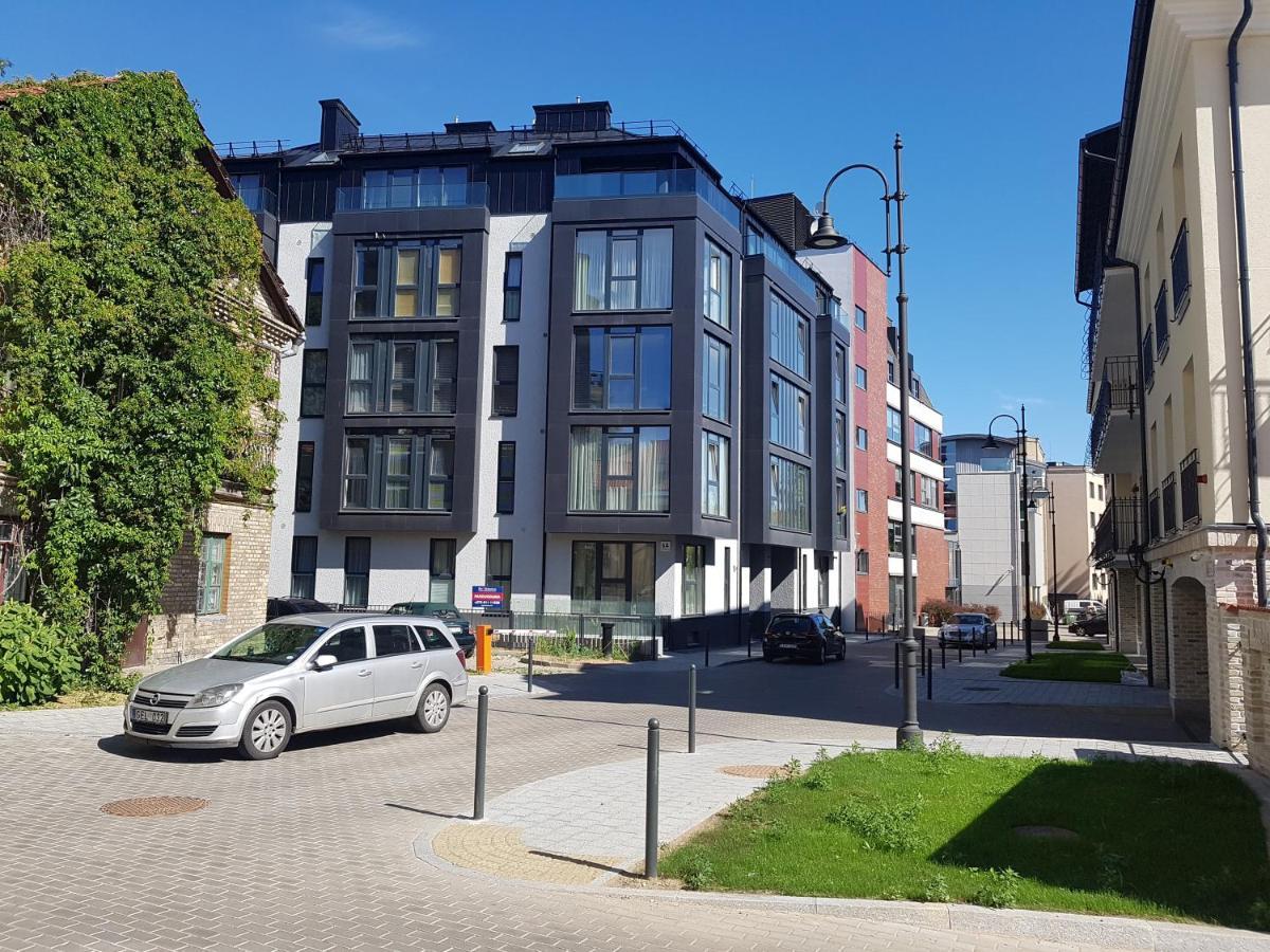 Happy Inn Just Studio, Self Check-In-24X7,Parking-In-The-Underground-Garage VNO Dış mekan fotoğraf